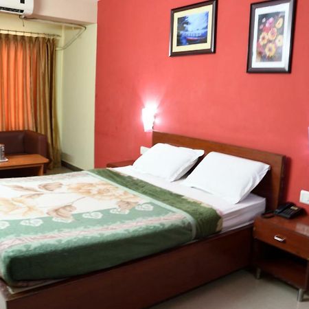 מייזור Hotel Ganesh Palace מראה חיצוני תמונה